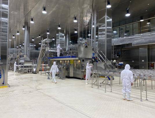 联合全球百年工厂，考拉海购推出专为女性定制自有品牌，并探索营业性演出新场景